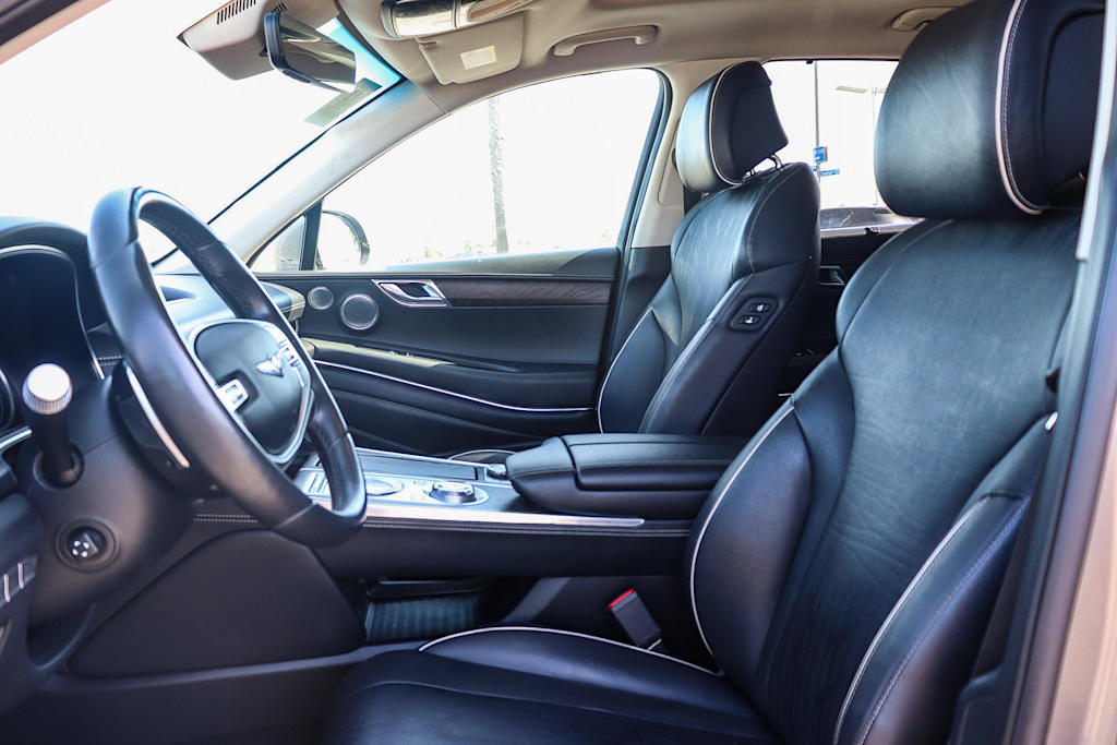 Thumbnail: 2021 Genesis GV80 - 11