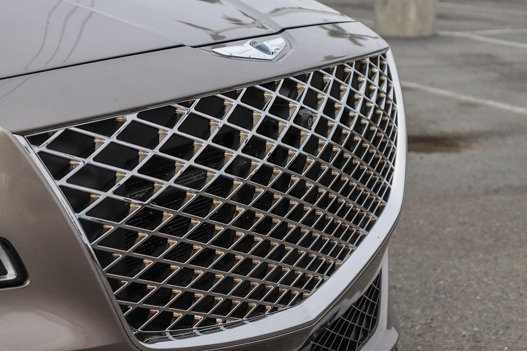 Thumbnail: 2021 Genesis GV80 - 16