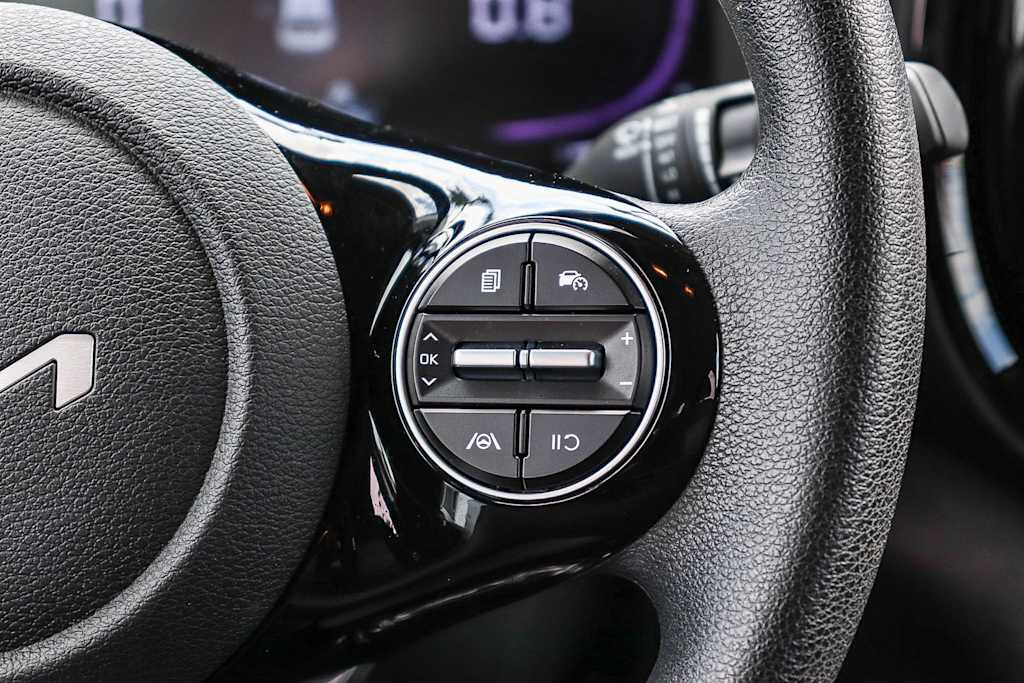 Thumbnail: 2023 Kia Soul - 26