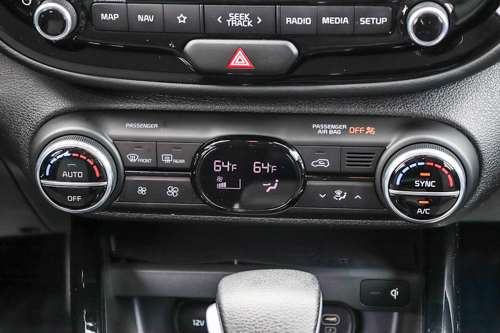 Thumbnail: 2023 Kia Soul - 24