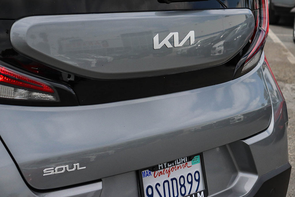 Thumbnail: 2023 Kia Soul - 21