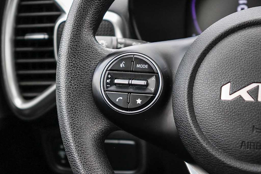 Thumbnail: 2023 Kia Soul - 25