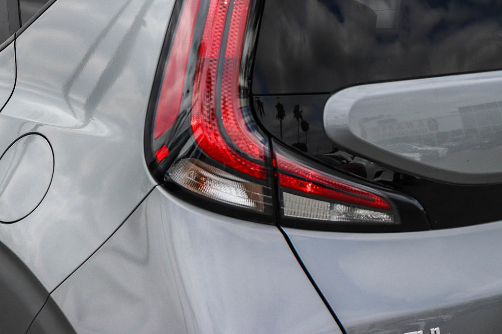 Thumbnail: 2023 Kia Soul - 20