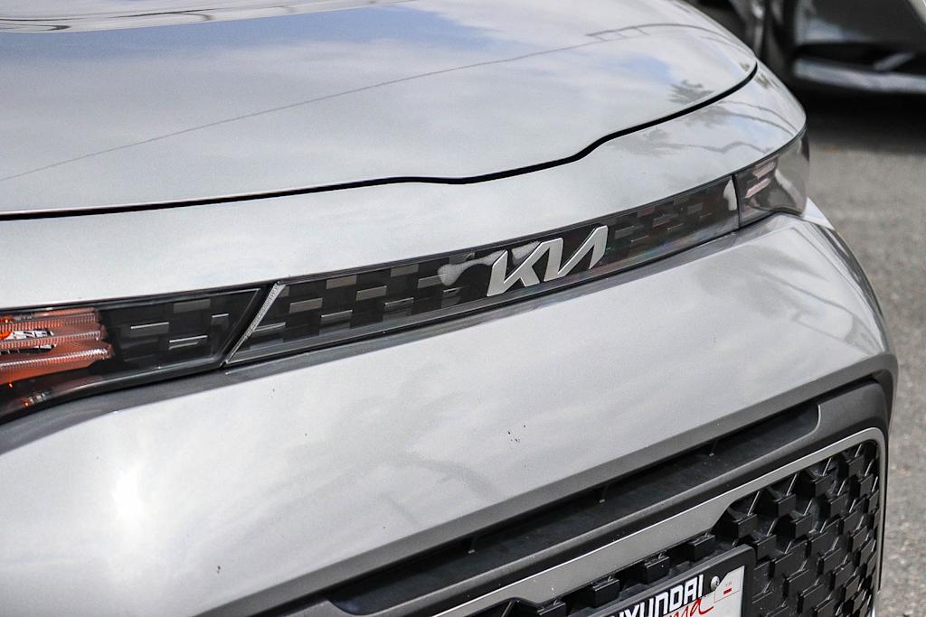 Thumbnail: 2023 Kia Soul - 6