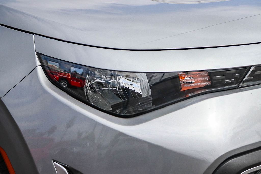 Thumbnail: 2023 Kia Soul - 18