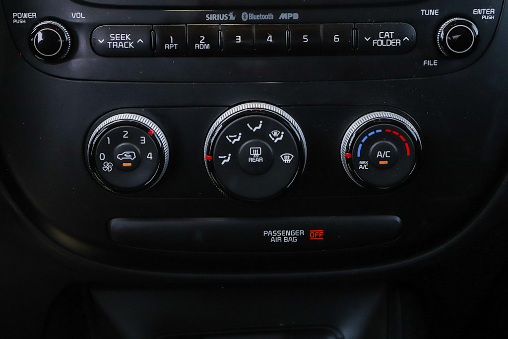 Thumbnail: 2015 Kia Soul - 20
