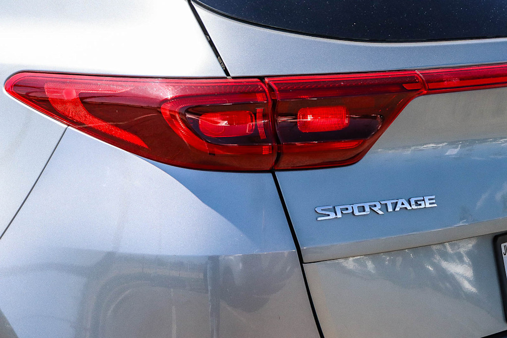Thumbnail: 2020 Kia Sportage - 21