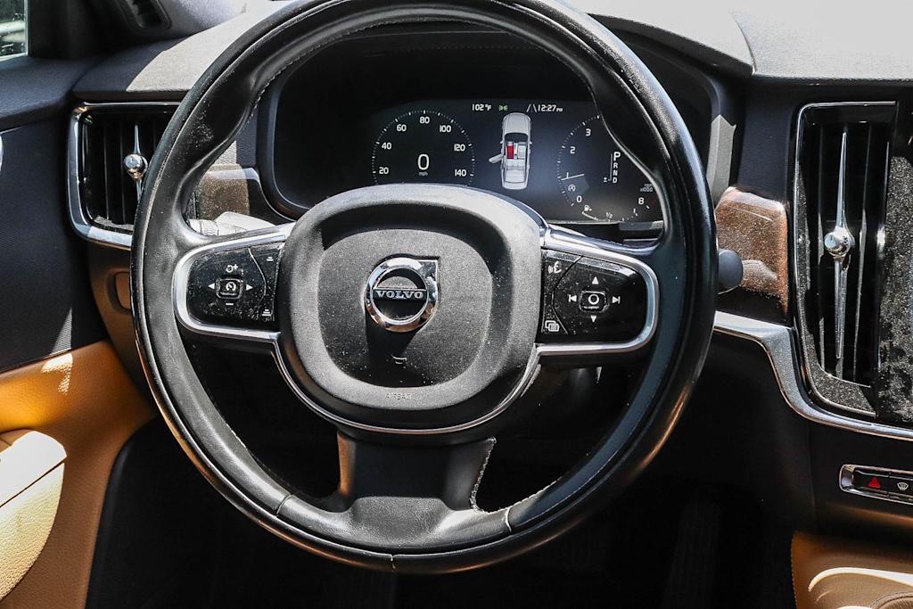 Thumbnail: 2018 Volvo S90 - 8