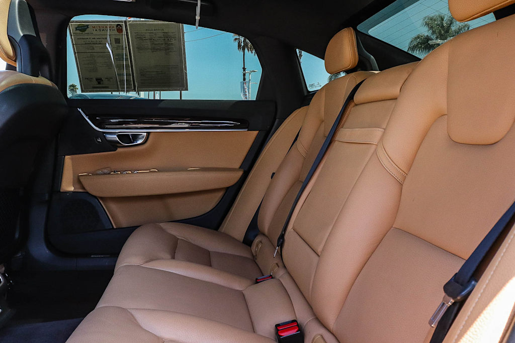 Thumbnail: 2018 Volvo S90 - 12