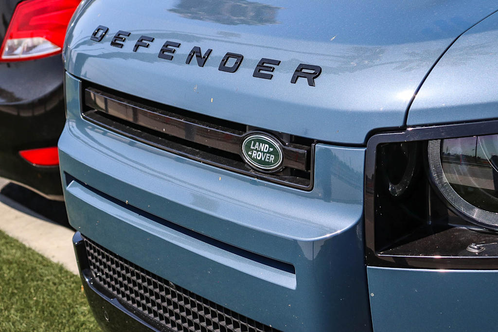 Thumbnail: 2025 Land Rover Defender - 3