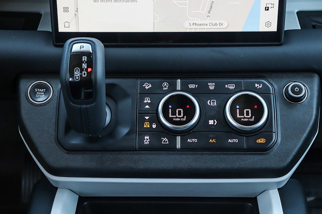 Thumbnail: 2025 Land Rover Defender - 23