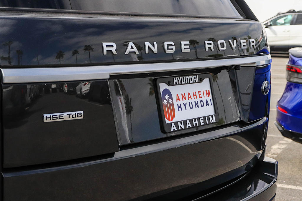Thumbnail: 2016 Land Rover Range Rover - 21
