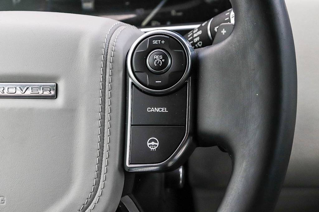 Thumbnail: 2016 Land Rover Range Rover - 26