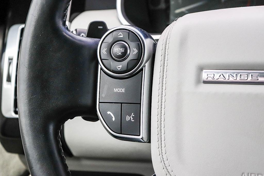 Thumbnail: 2016 Land Rover Range Rover - 25