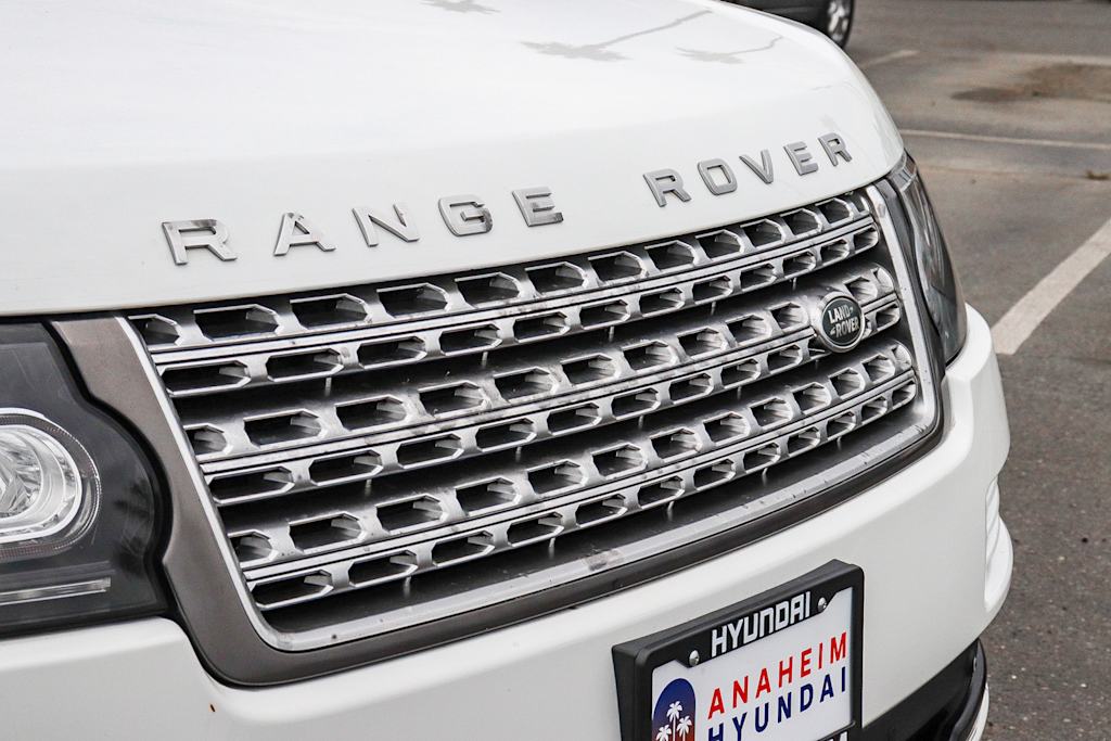 Thumbnail: 2015 Land Rover Range Rover - 19