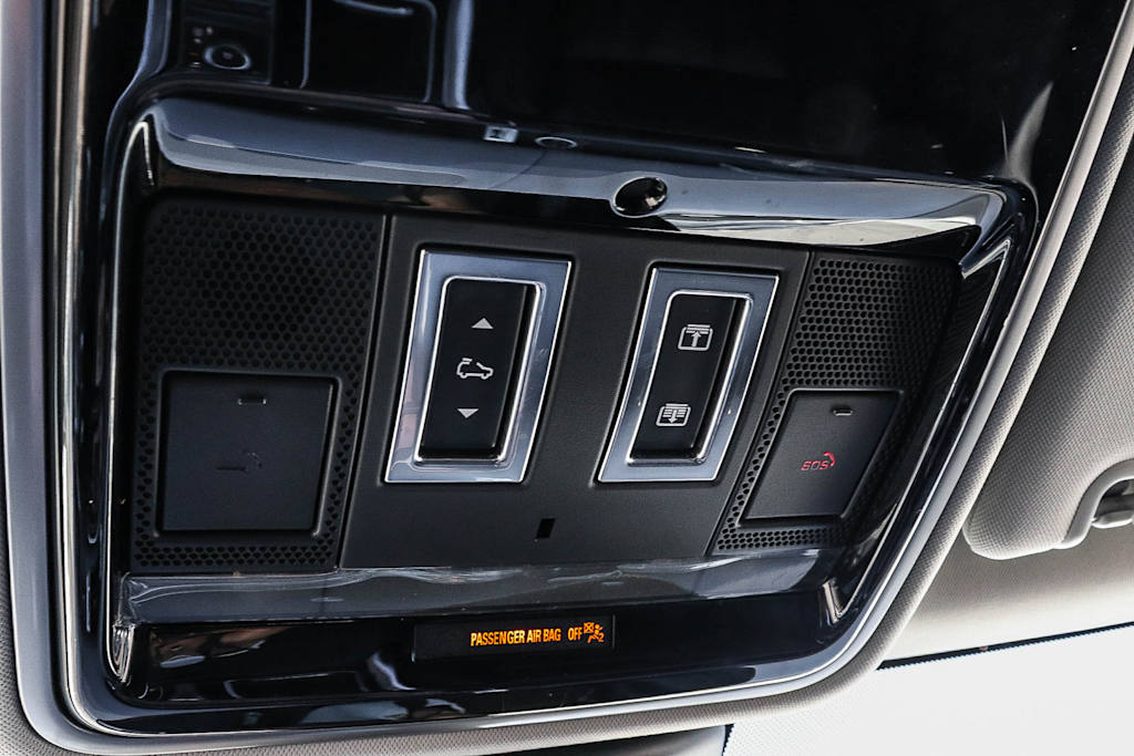 Thumbnail: 2019 Land Rover Range Rover Sport - 32