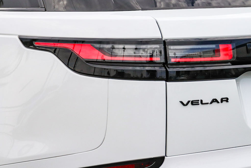 Thumbnail: 2024 Land Rover Range Rover Velar - 20