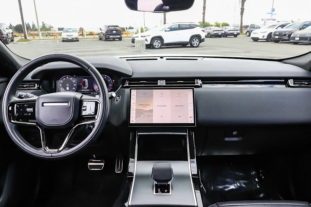 Thumbnail: 2024 Land Rover Range Rover Velar - 2