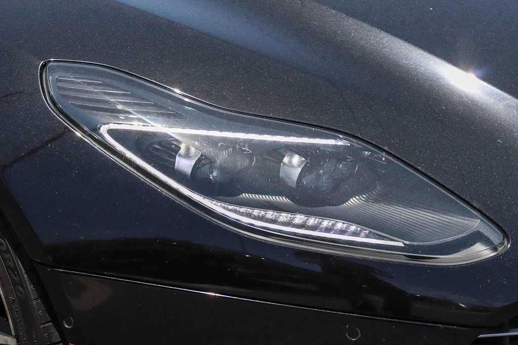 Thumbnail: 2020 Aston Martin DB11 - 20