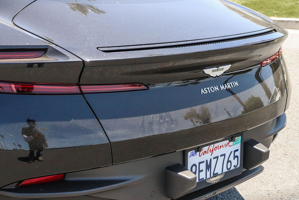 Thumbnail: 2020 Aston Martin DB11 - 15