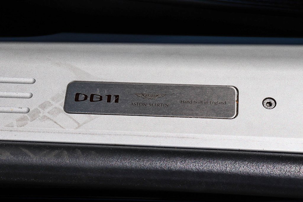 Thumbnail: 2020 Aston Martin DB11 - 27