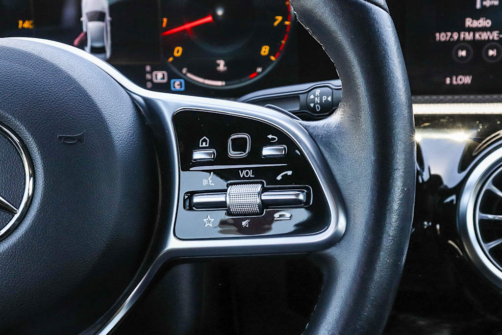 Thumbnail: 2022 Mercedes-Benz A-Class - 26