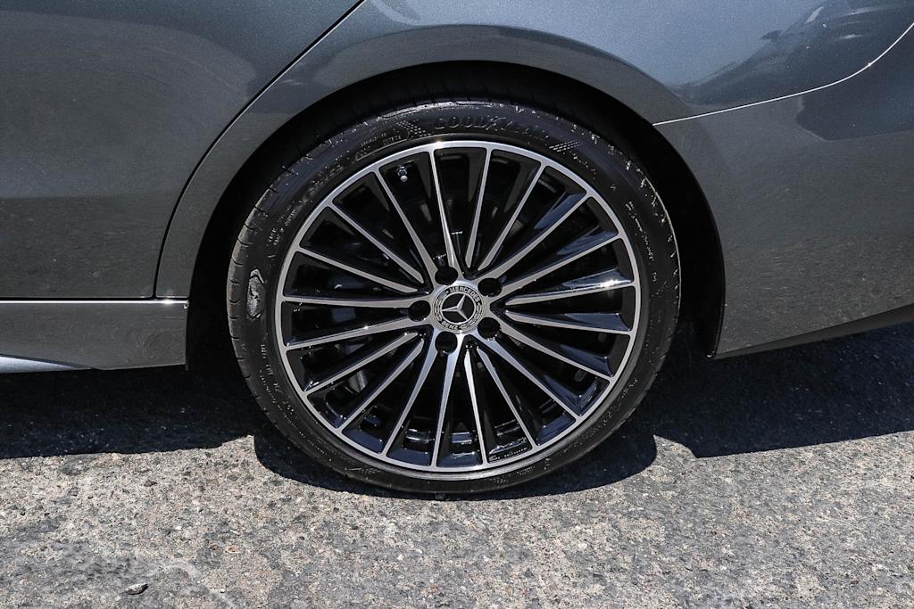 Thumbnail: 2024 Mercedes-Benz C-Class - 7