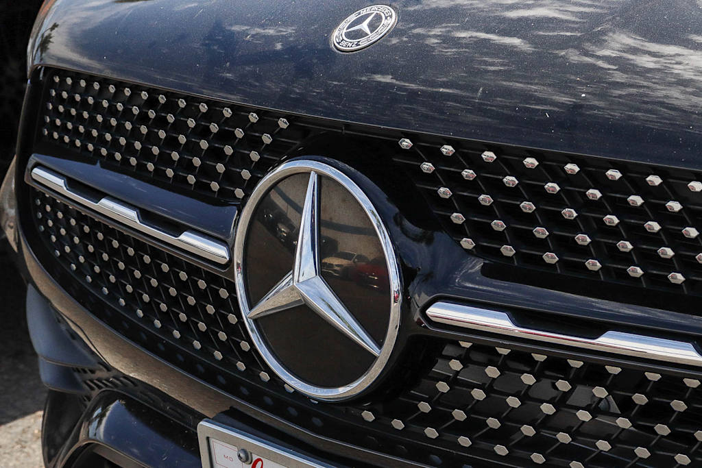 Thumbnail: 2021 Mercedes-Benz GLC - 6