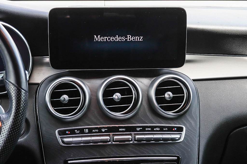 Thumbnail: 2021 Mercedes-Benz GLC - 12