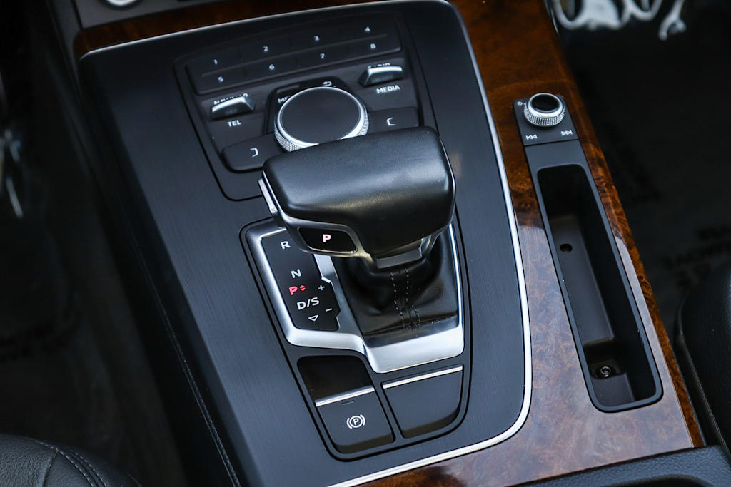 Thumbnail: 2018 Audi Q5 - 14