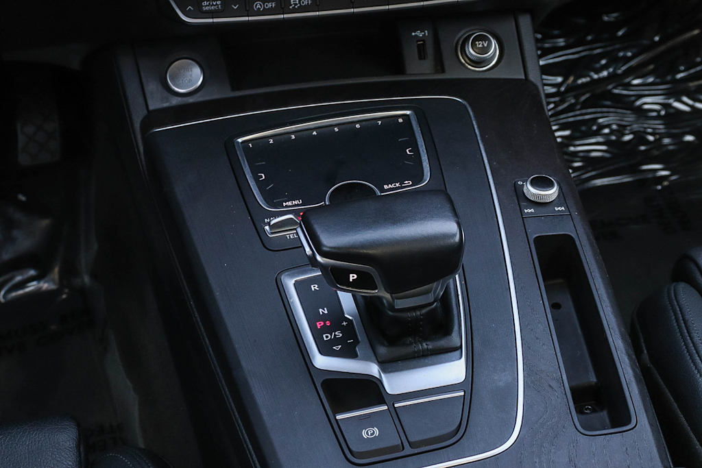 Thumbnail: 2018 Audi Q5 - 14