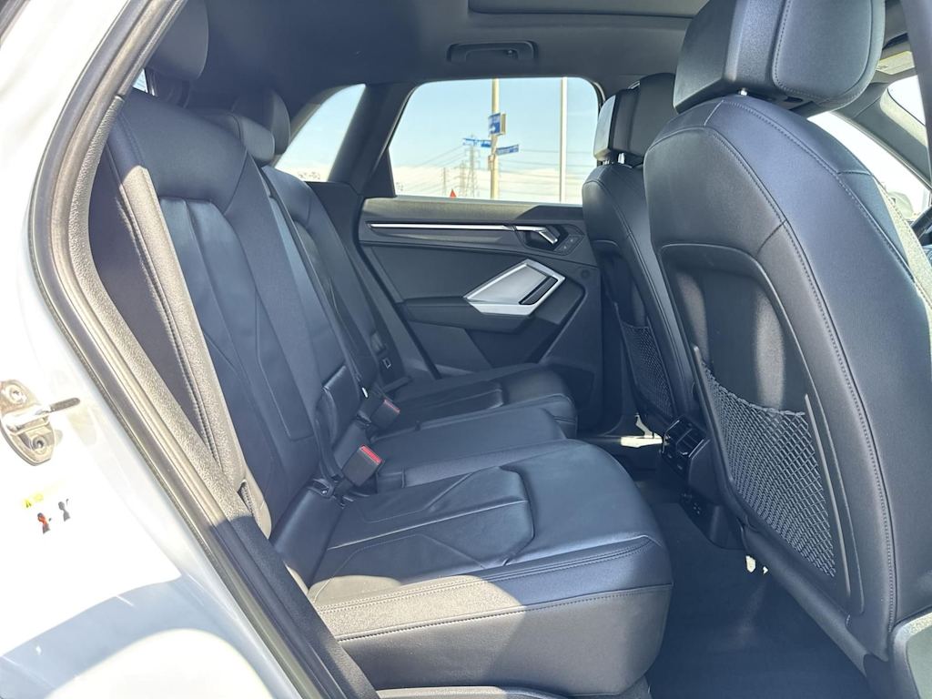 Thumbnail: 2024 Audi Q3 - 32