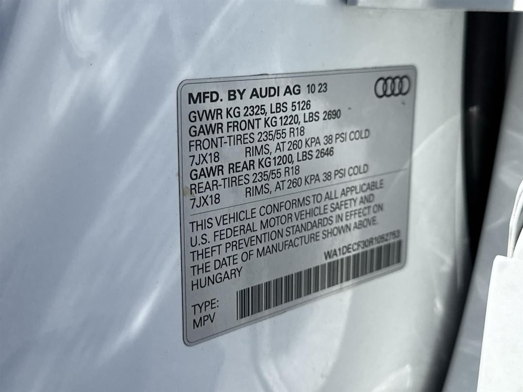 Thumbnail: 2024 Audi Q3 - 17