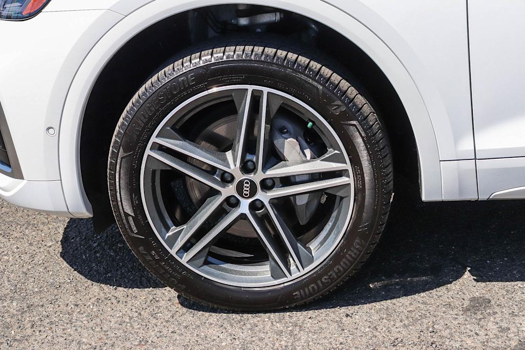 Thumbnail: 2023 Audi Q5 - 22