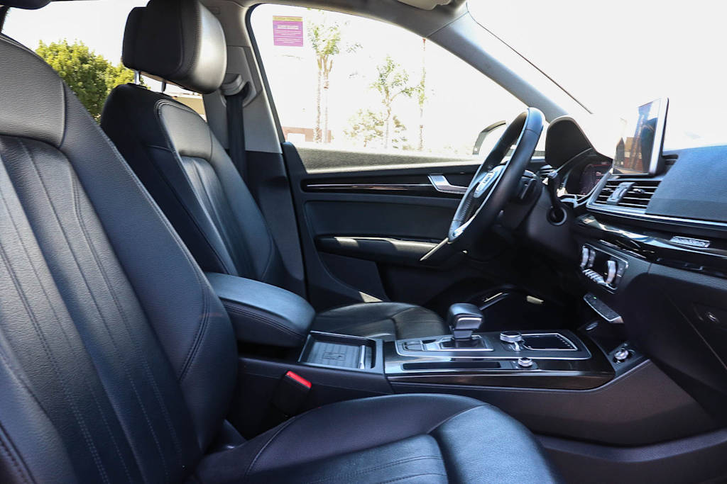 Thumbnail: 2020 Audi Q5 - 9