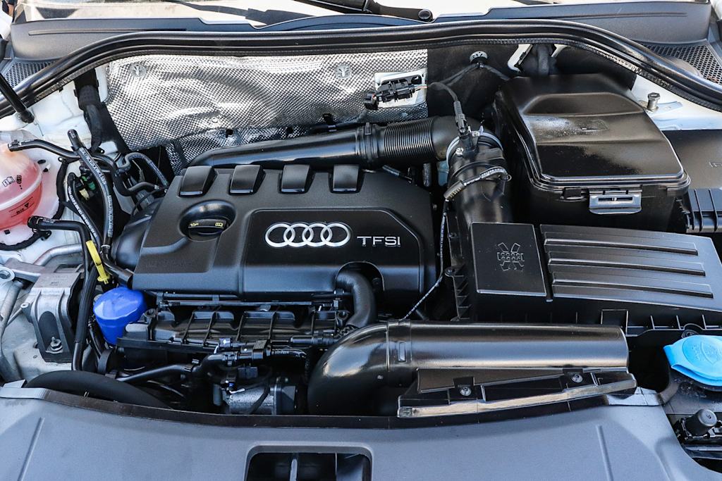 Thumbnail: 2017 Audi Q3 - 8