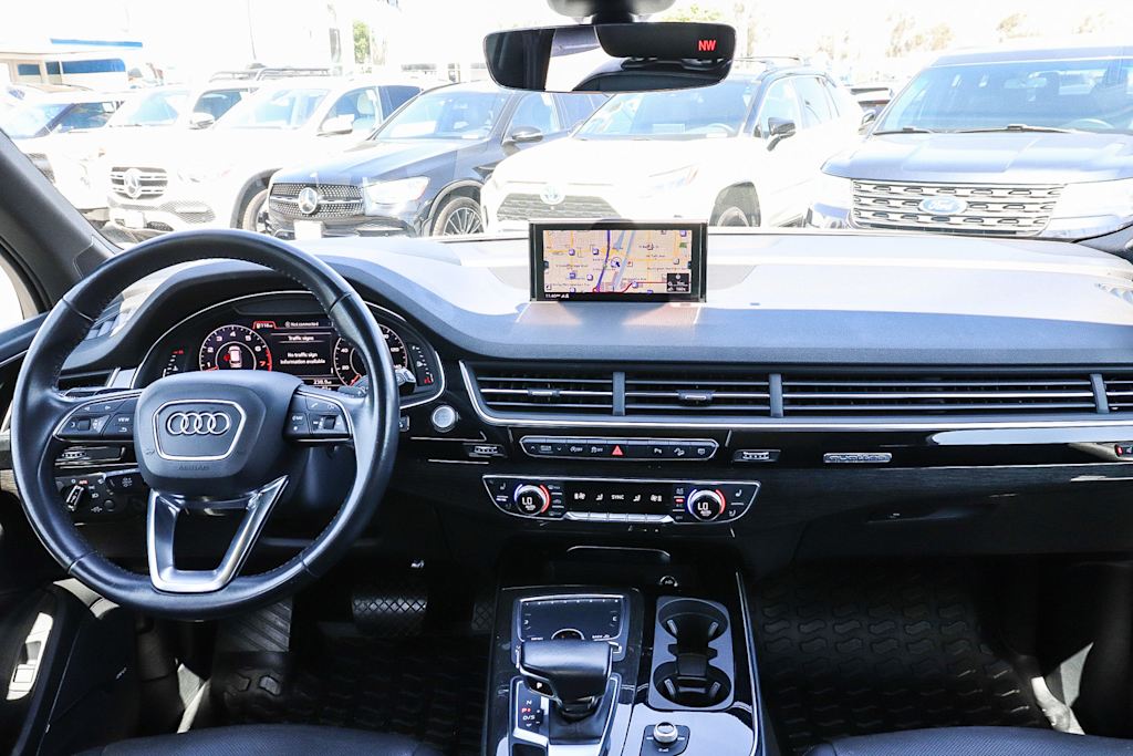Thumbnail: 2018 Audi Q7 - 2