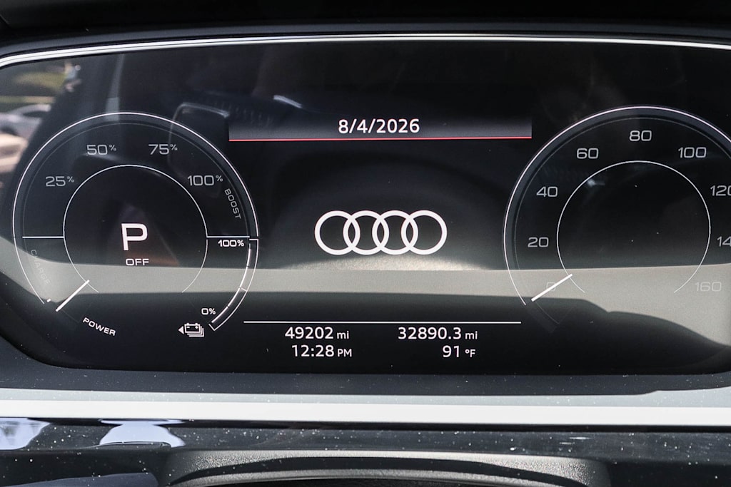 Thumbnail: 2019 Audi e-tron - 10