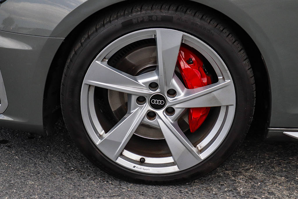 Thumbnail: 2023 Audi S4 - 21