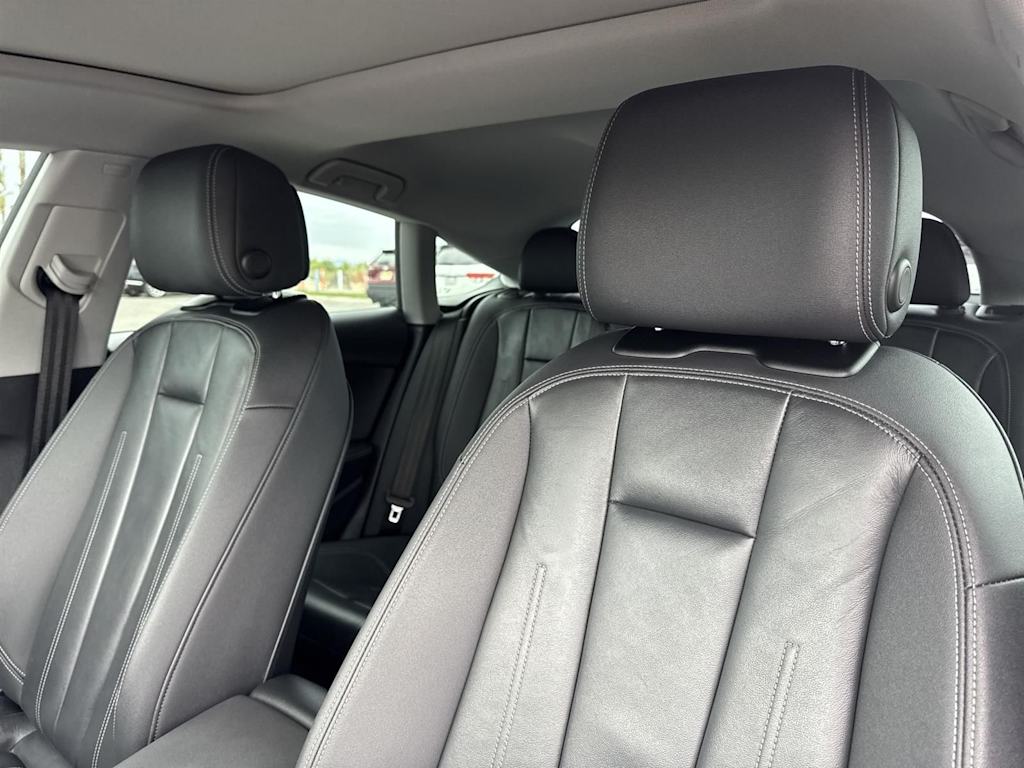 Thumbnail: 2022 Audi A5 - 10