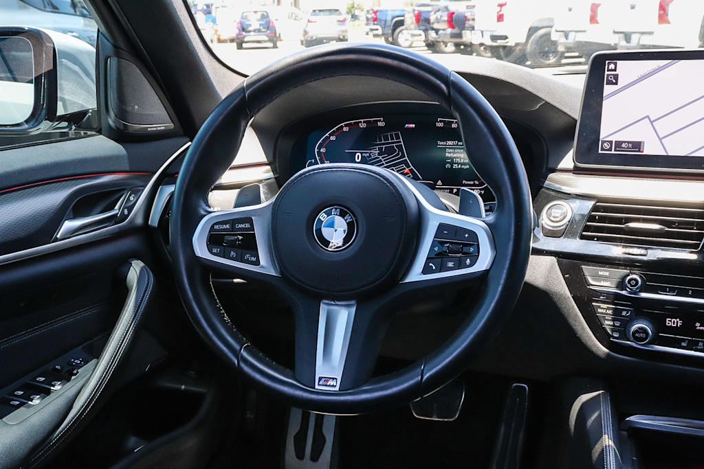 Thumbnail: 2023 BMW 5 Series - 8