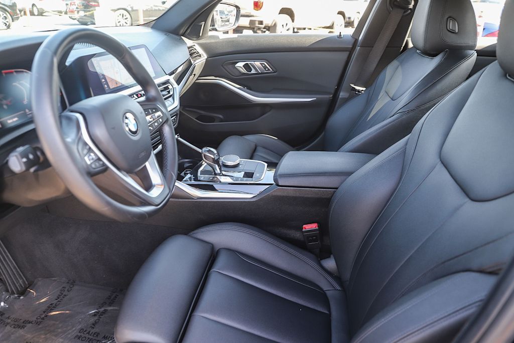 Thumbnail: 2019 BMW 3 Series - 10