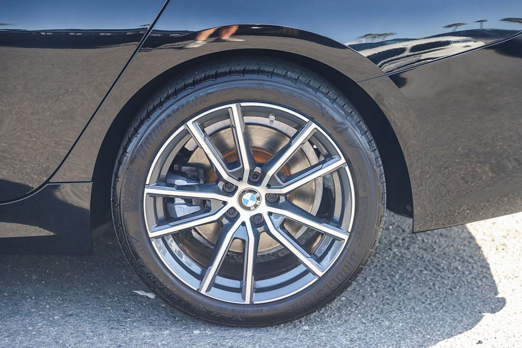 Thumbnail: 2019 BMW 3 Series - 6