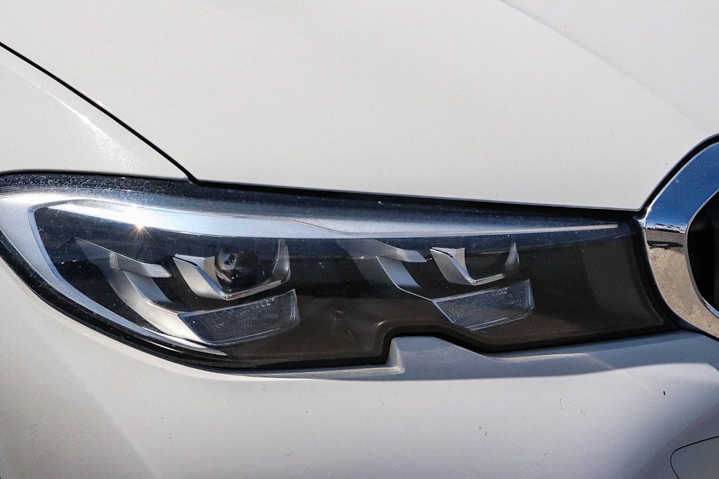 Thumbnail: 2019 BMW 3 Series - 25