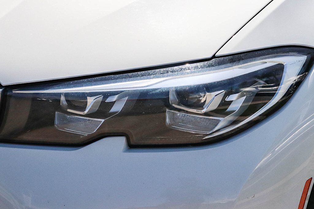 Thumbnail: 2019 BMW 3 Series - 15
