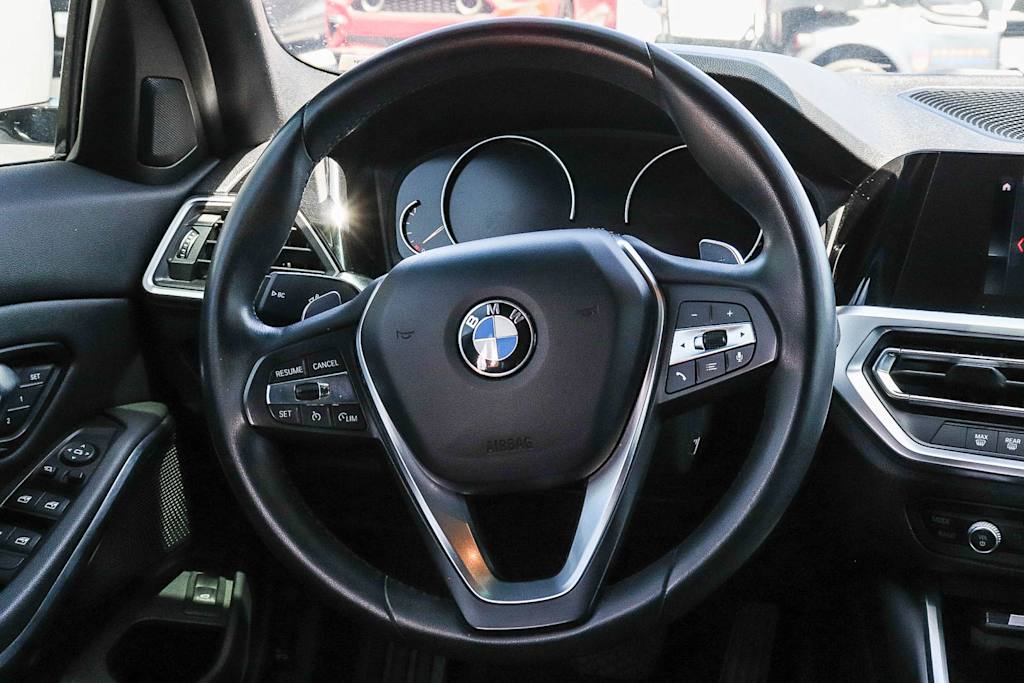 Thumbnail: 2019 BMW 3 Series - 8