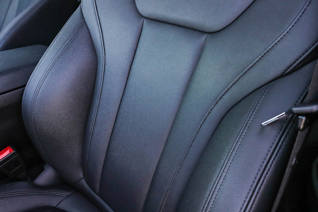 Thumbnail: 2019 BMW 3 Series - 10