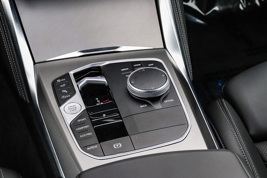 Thumbnail: 2026 BMW 4 Series - 14