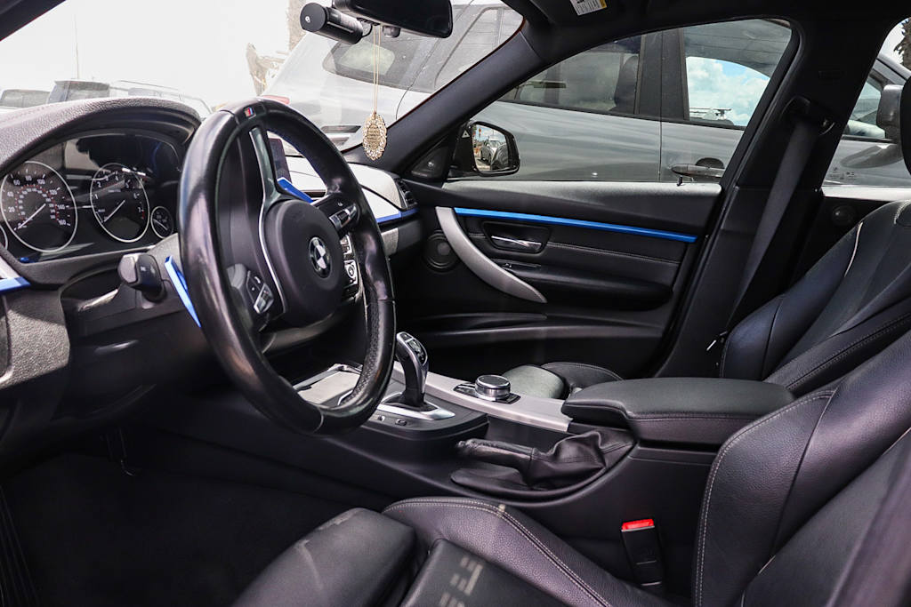 Thumbnail: 2018 BMW 3 Series - 5