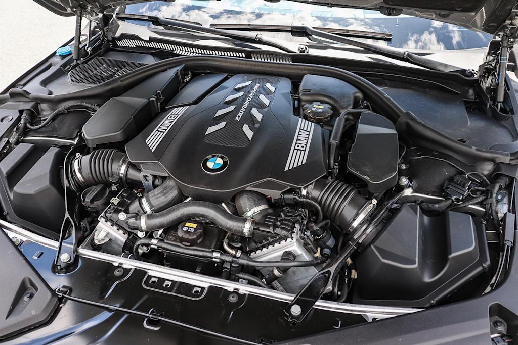 Thumbnail: 2019 BMW 8 Series - 8